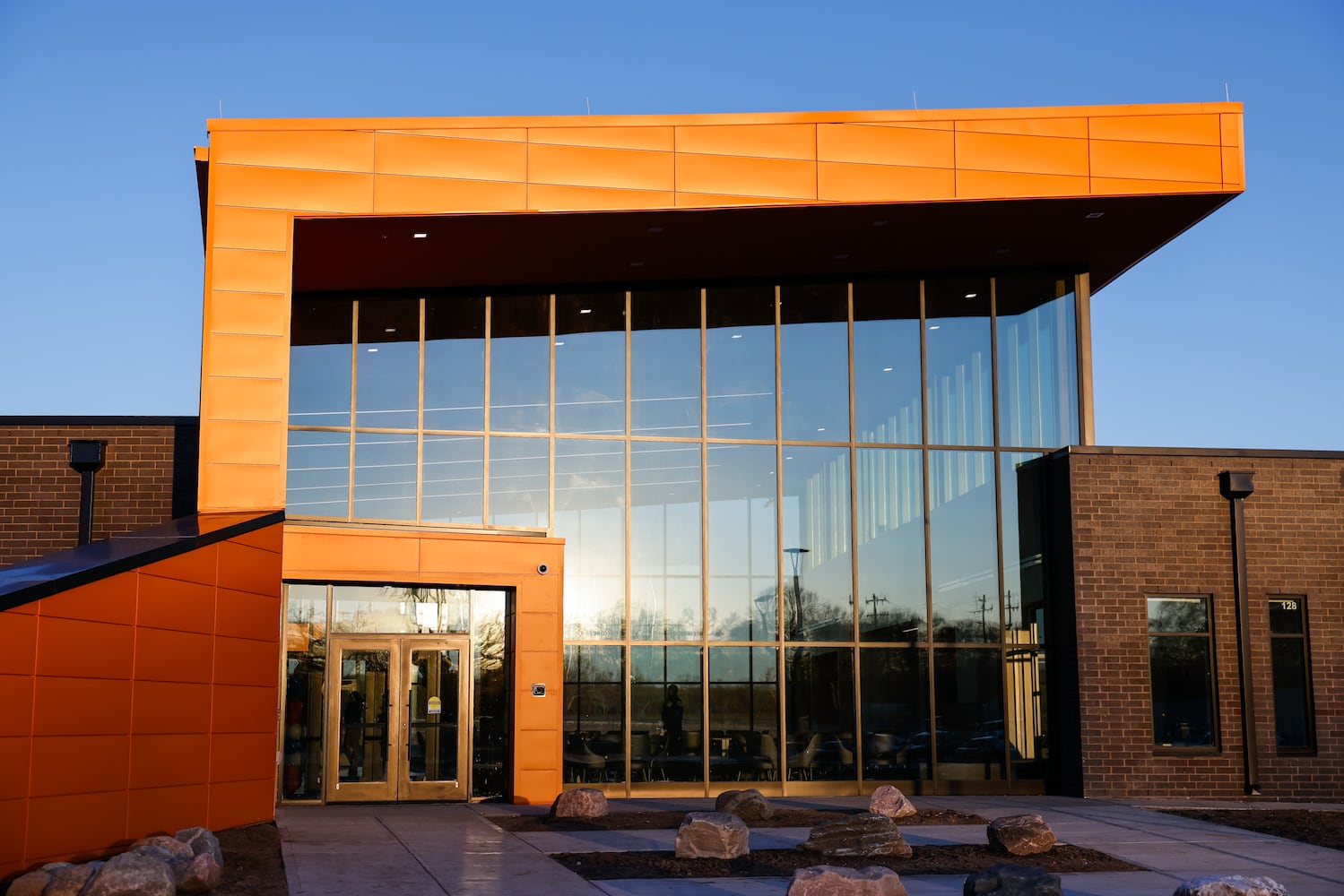 012026 Butler Tech aviation school opens