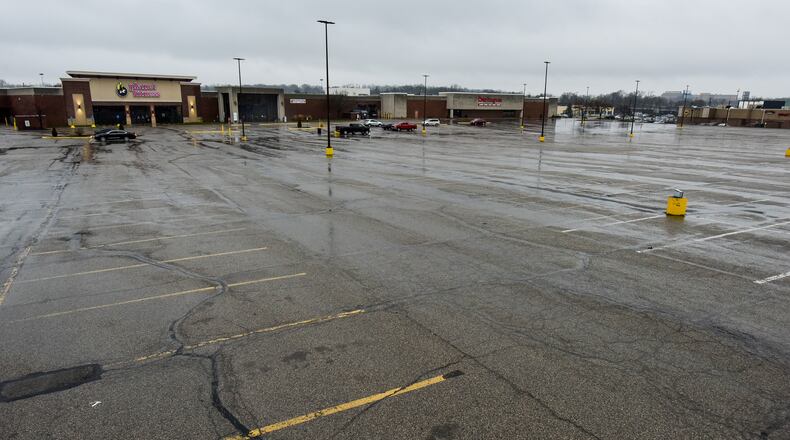 Planet Fitness at Towne Mall Galleria, pictured, and all other locations are closed amid the coronavirus (VOVID-19) outbreak. They are offering free facebook live workouts for you to do at home until they can reopen. NICK GRAHAM / STAFF