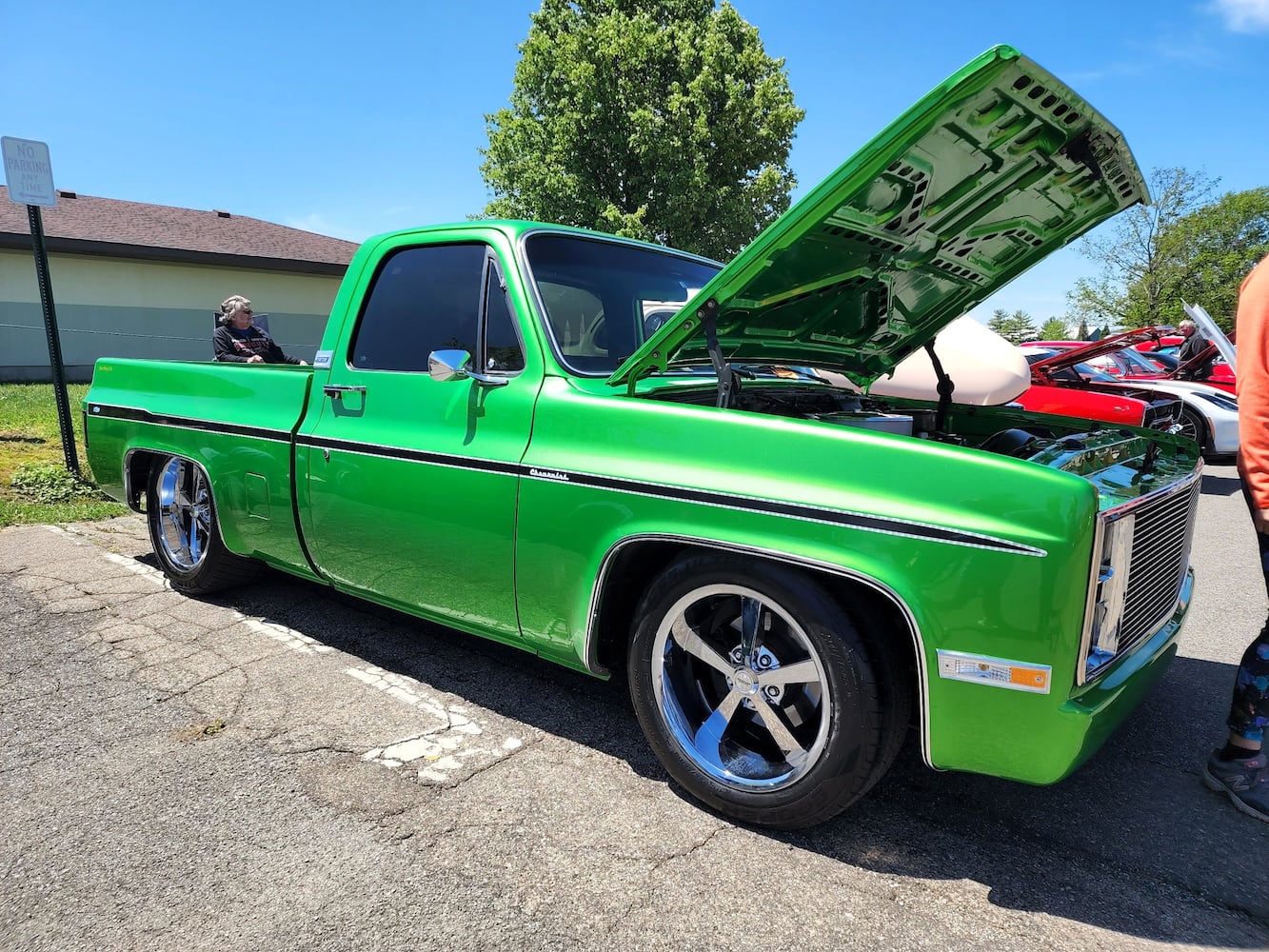 050822 Shriners car show