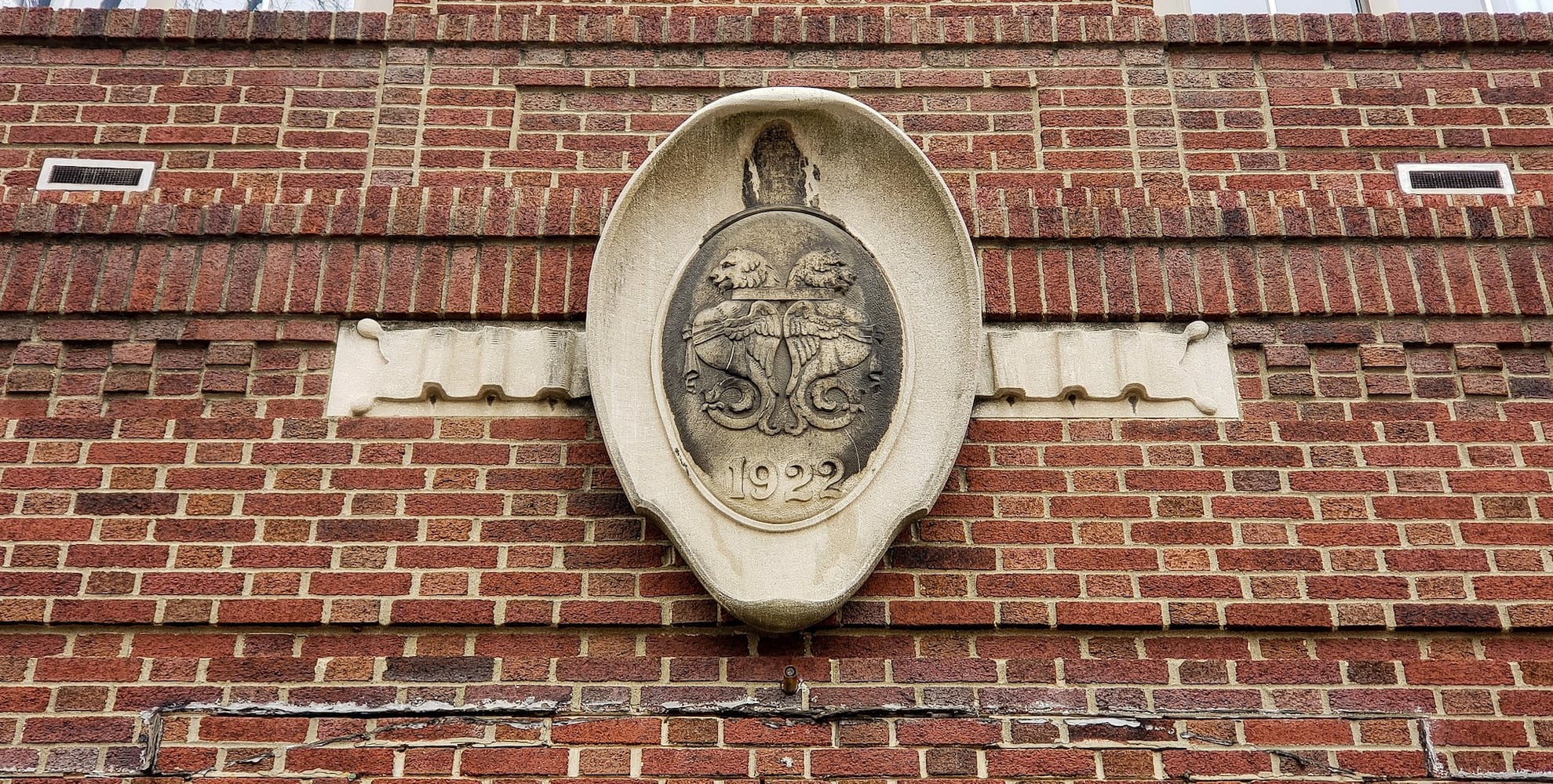 Middletown could once again own the fomer Manchester Inn — which they sold 4 years ago for $1