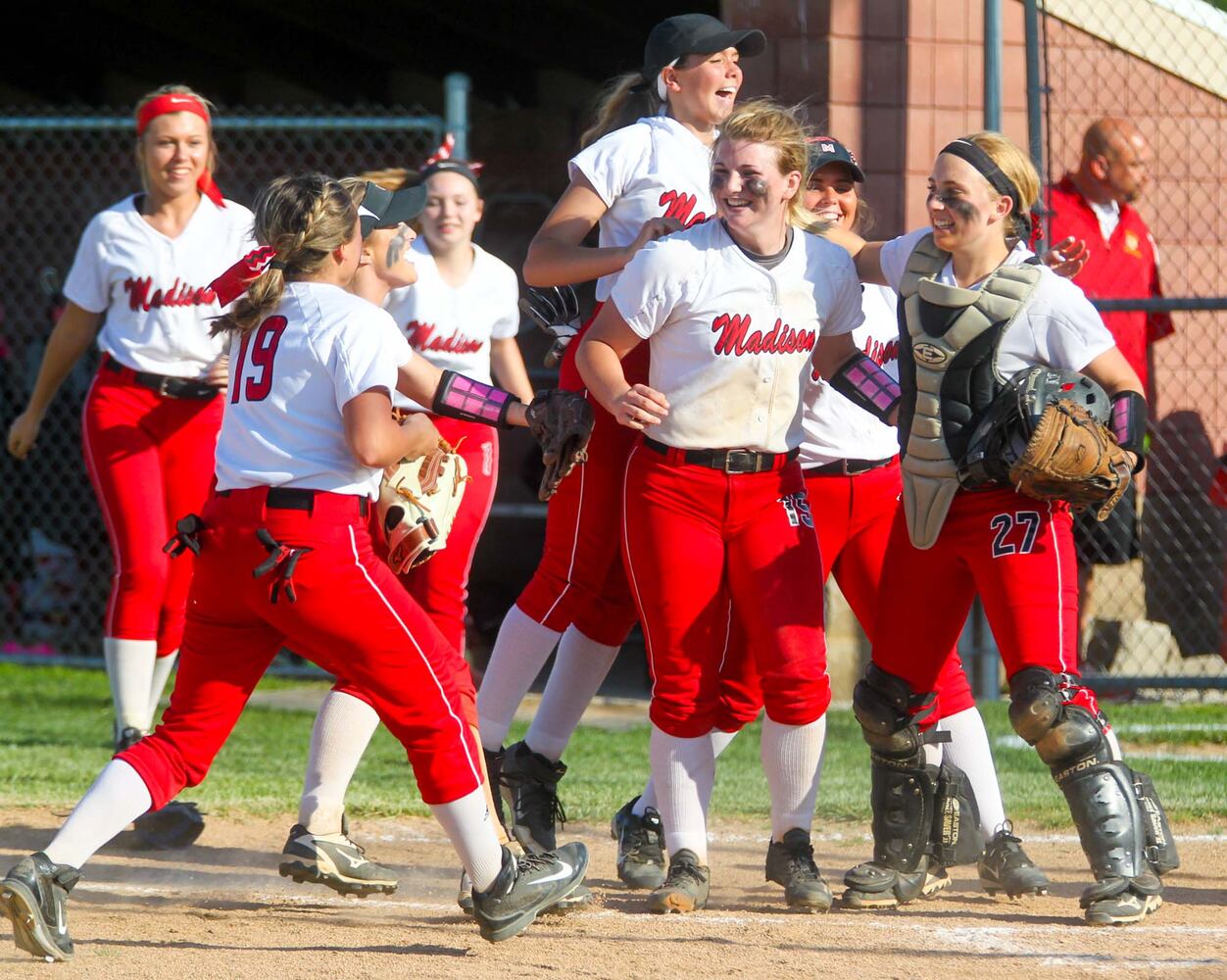 PHOTOS Madison vs Carlisle softball