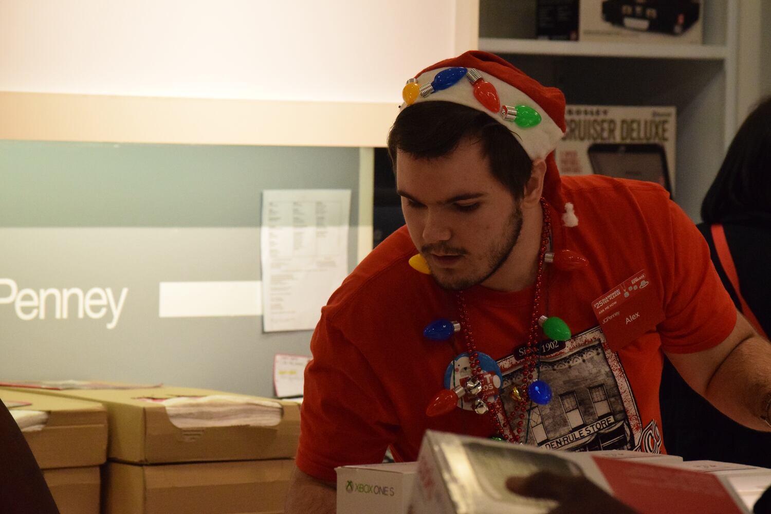 PHOTOS: Nearly 1K shoppers flood JCPenney