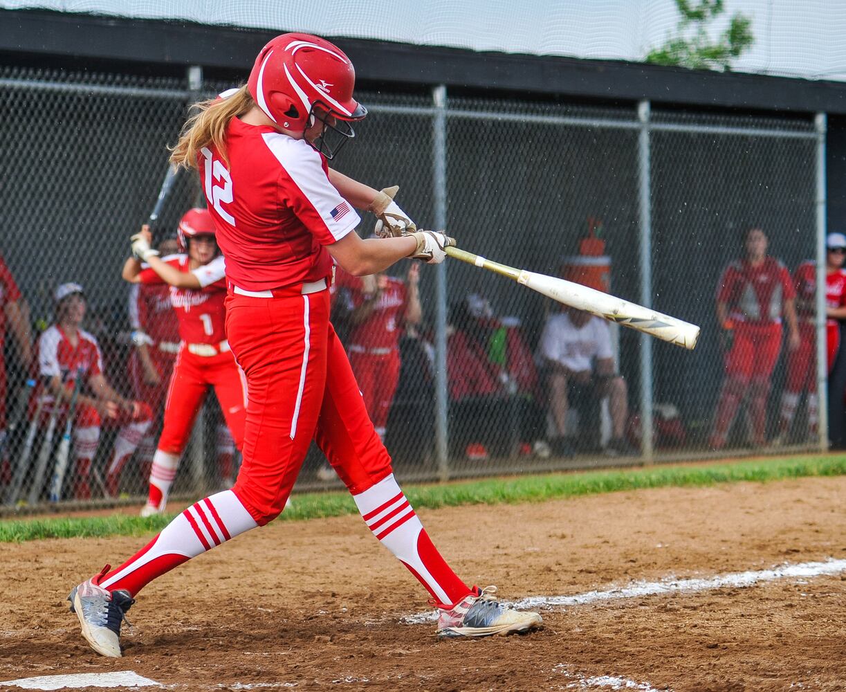 Lakota West beats Fairfield in D-1 district softball championship
