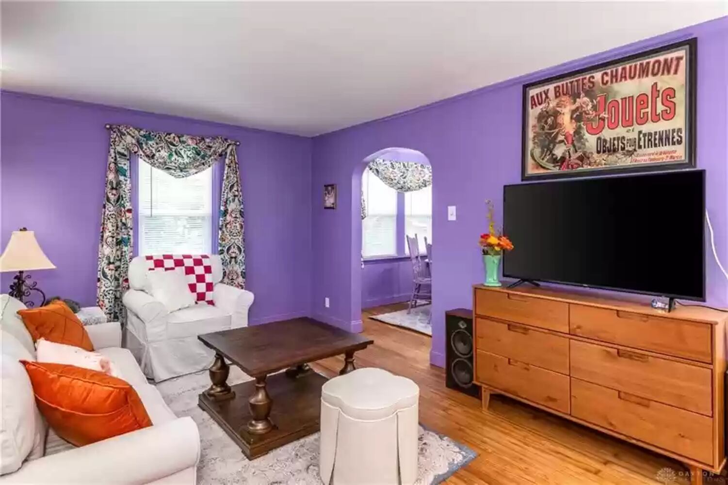 PHOTOS: ‘Friends’ themed home sold quickly in Dayton this week.