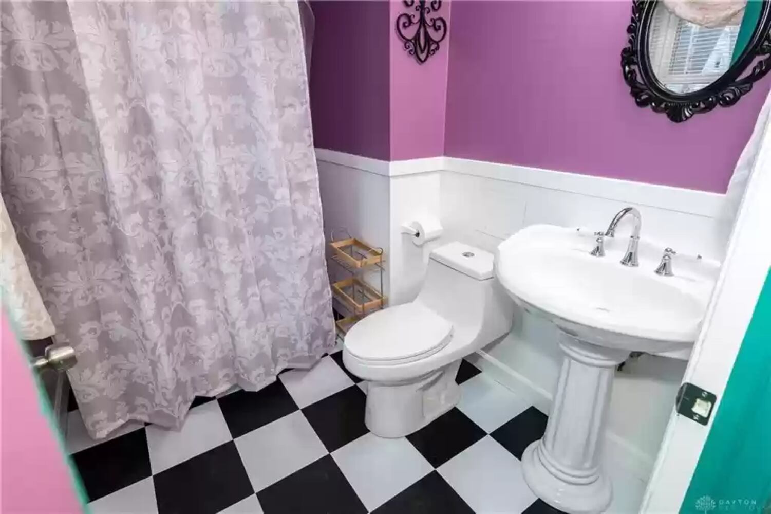 PHOTOS: ‘Friends’ themed home sold quickly in Dayton this week.