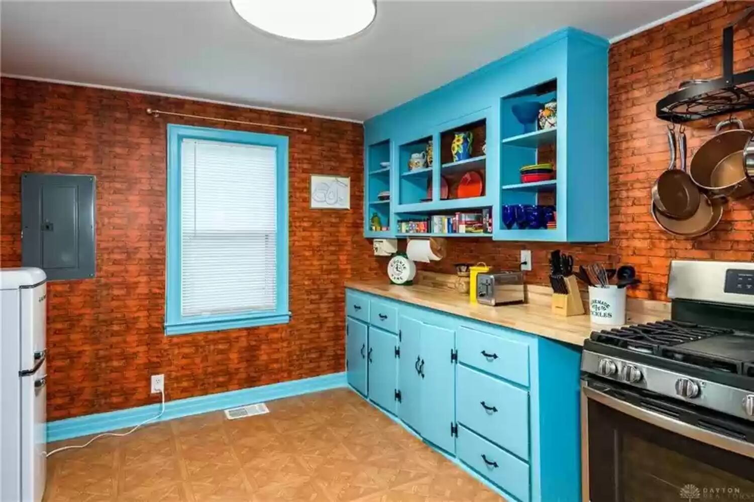 PHOTOS: ‘Friends’ themed home sold quickly in Dayton this week.