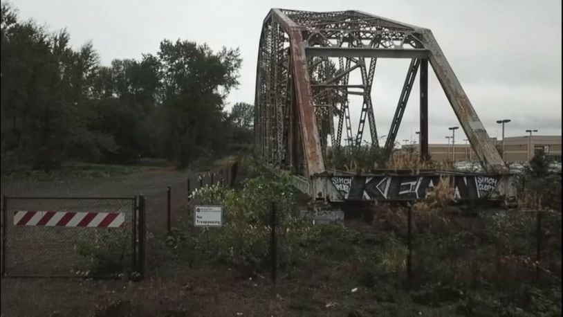 WSDOT said the bridge was there for the taking, plus $1 million in cash, provided it was preserved. No one wanted it.