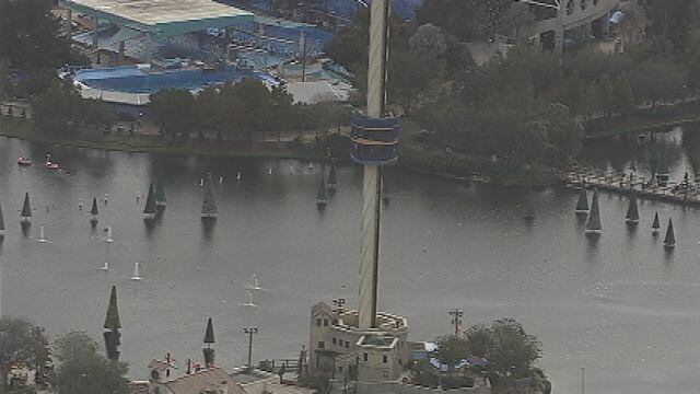 Riders trapped in Sky Tower ride at Sea World