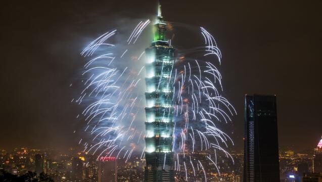 Photos: New Year's celebrations around the world