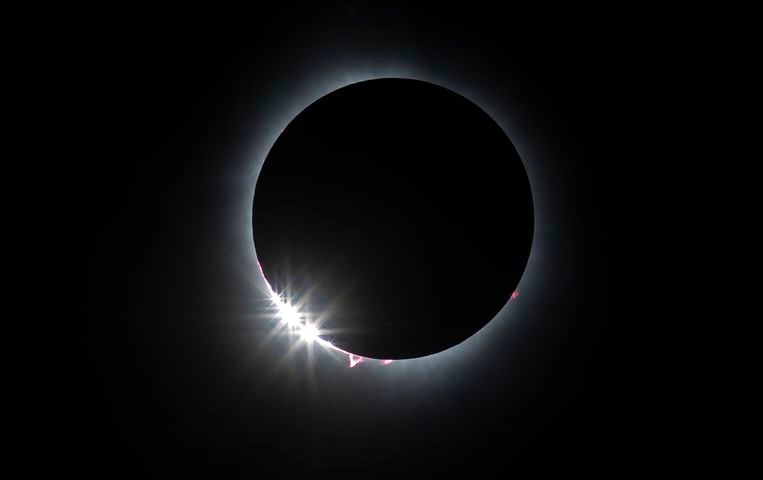 040824 eclipse sequence