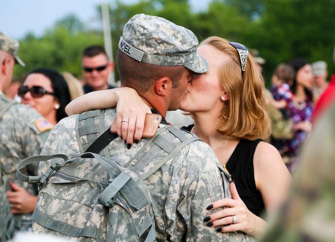 Army National Guard Soldiers return