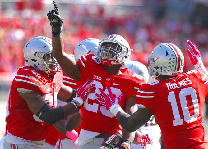 Buckeyes lose more first-place votes but still No. 1